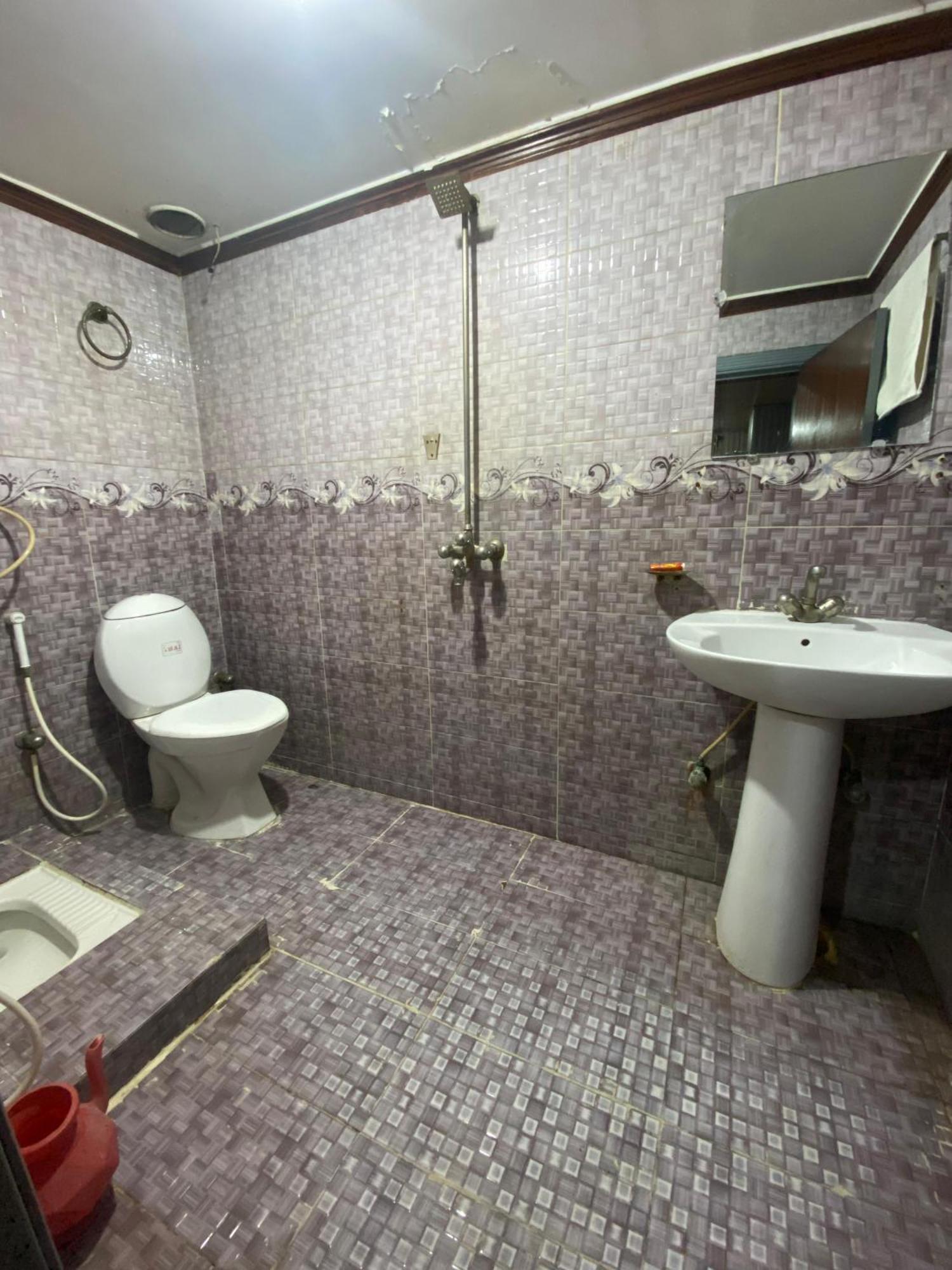 Baoo Jee Hotel Islamabad Rawalpindi Esterno foto